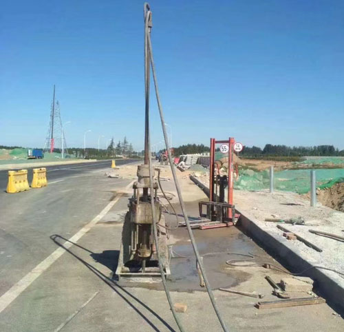 汉阴公路高聚物注浆加固